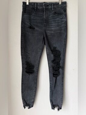 American Eagle Super High Rise Black Distressed Jegging Women’s Size 10R Stretch